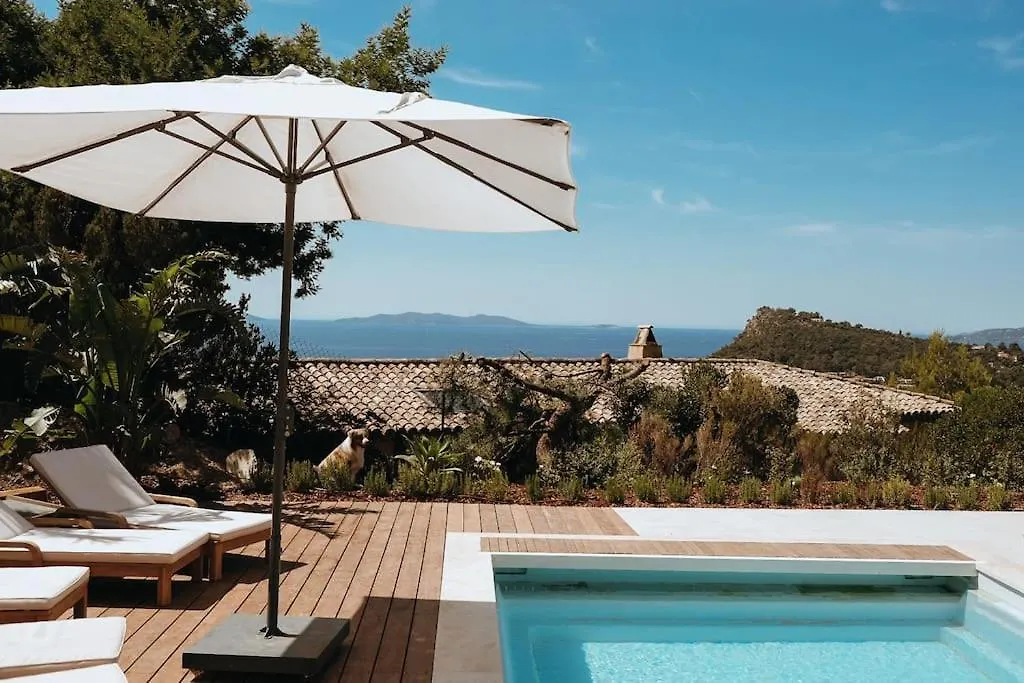 Elegance Et Luxe Au Rayol Canadel 0*, Rayol-Canadel-sur-Mer France
